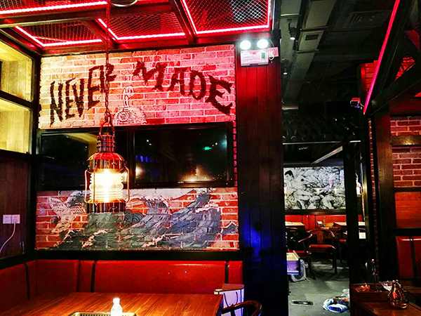 室内彩绘墙面装饰